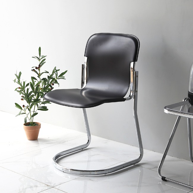 [리퍼브] 포드 미드센추리모던 카페 블랙 인테리어 디자인 의자