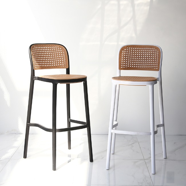 [리퍼브] 달라트 라탄 플라스틱 아일랜드 식탁 홈바 의자