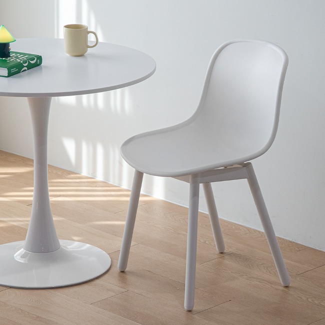 로로 미니멀 카페의자 철제 플라스틱 인테리어 디자인 의자